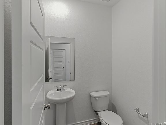 3rd image of 4145 BERMUDA LN