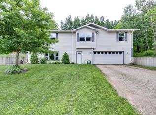 W8737 Walnut Rd, Delavan, WI 53115