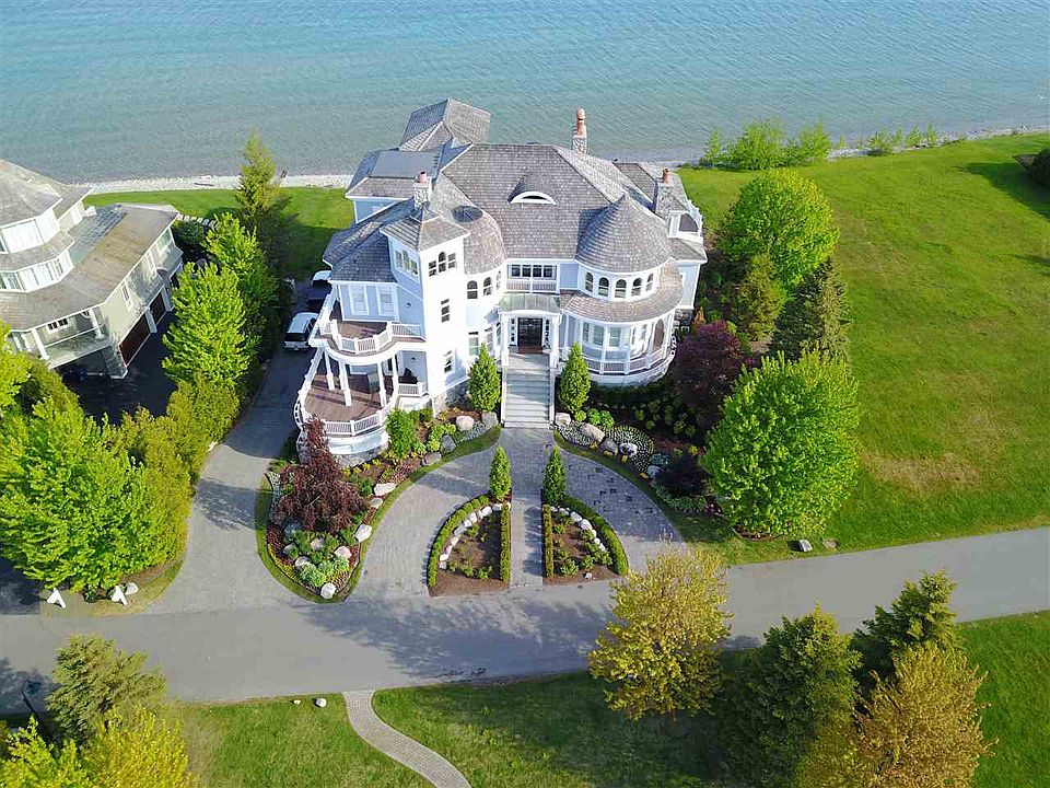4090 Peninsula Dr, Bay Harbor, MI 49770 Zillow