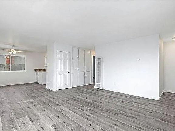 3rd image of 1676-1678 Klauber Ave #1