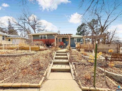 828 S Westmoor Dr, Sioux Falls, SD, 57104
