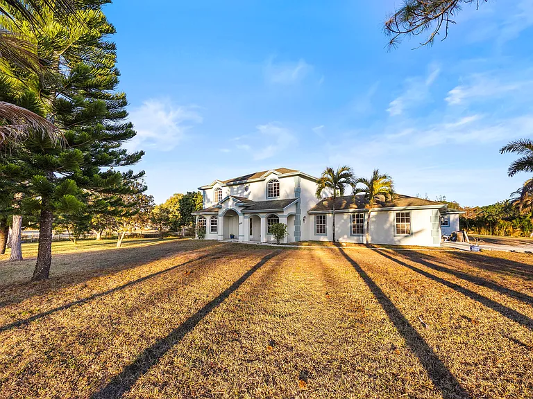 6934 Grapeview Blvd — Photo 46