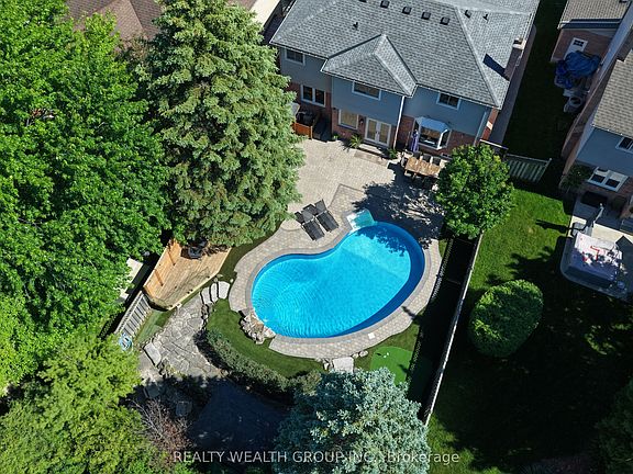 2nd image of 51 Haskell Cres