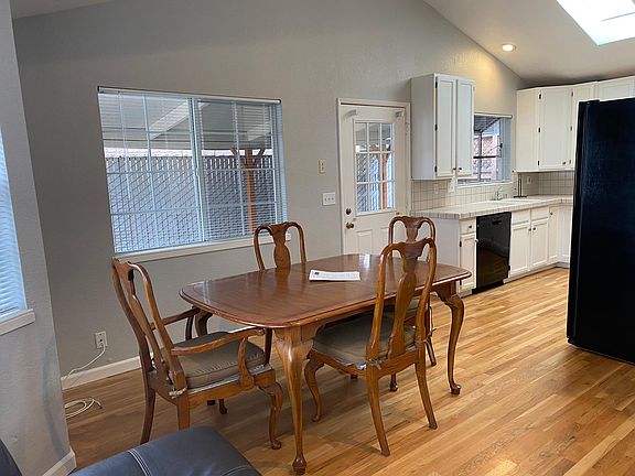 5th image of 2096 Stone Ave