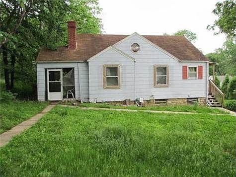 2nd image of 6349 Wyndale Ct