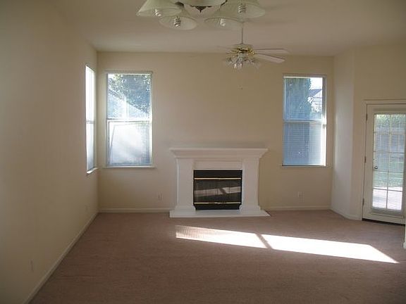 2nd image of 2513 Welwyn Dr