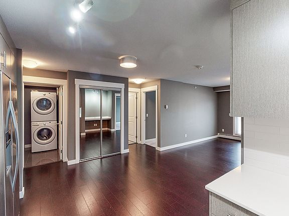 3rd image of 302 Skyview Ranch Dr NE #3209