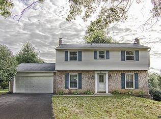 14 Westbrook Cir, Shrewsbury, PA 17361