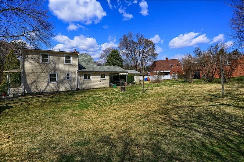 2nd image of 236 Wilson Ave