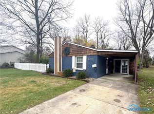 5056 Brinthaven Dr, Sylvania, OH 43560