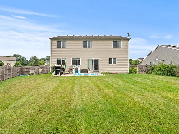 3rd image of 2971 Ellsworth Dr