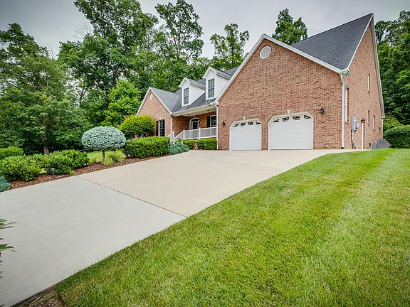 3rd image of 5409 Canova Ct