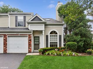6337 Brighton St, Downers Grove, IL 60516
