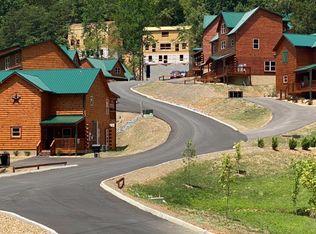 829 String Run Way LOT 23, Pigeon Forge, TN 37863