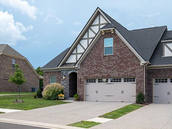 2nd image of 1068 Callaway Dr