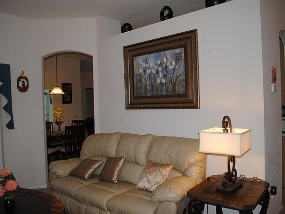 3rd image of 181 Ivy Lakes Dr