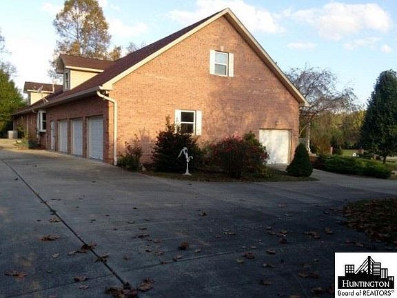 3rd image of 162 Patriot Ridge Dr