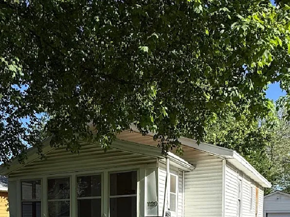 1120 E Harrison Ave, Decatur, IL 62526