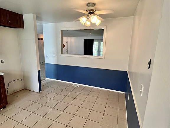 4th image of 4816 Morestead Dr
