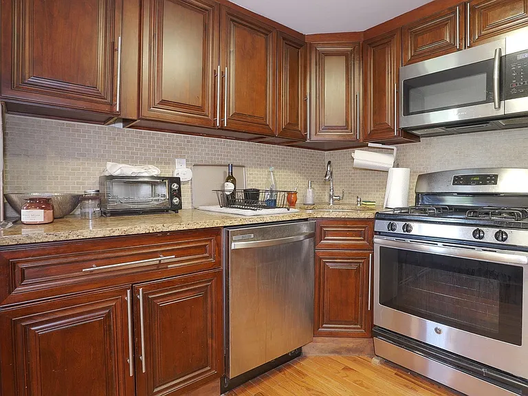 419 Garden St #3 — Photo 1