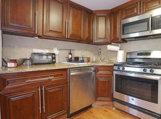 419 Garden St APT 3, Hoboken, NJ 07030