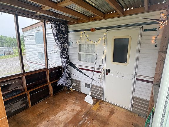 3rd image of 2140 Cincinnati Rd Unit 16
