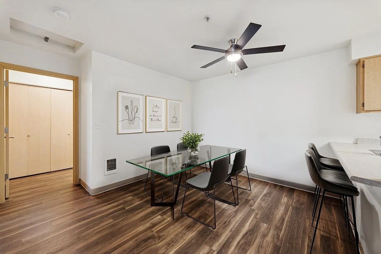 Stone Ridge Apartments — Photo 4