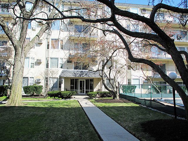 1st image of 5510 Lincoln Ave #B303