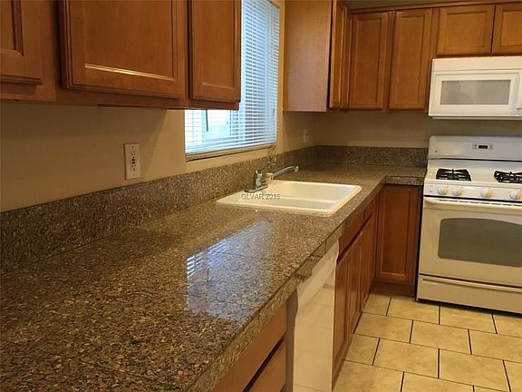 5th image of 3759 E Wyoming Ave