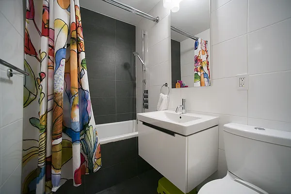 Sold by Edwards & Noble Properties LTD | media 19