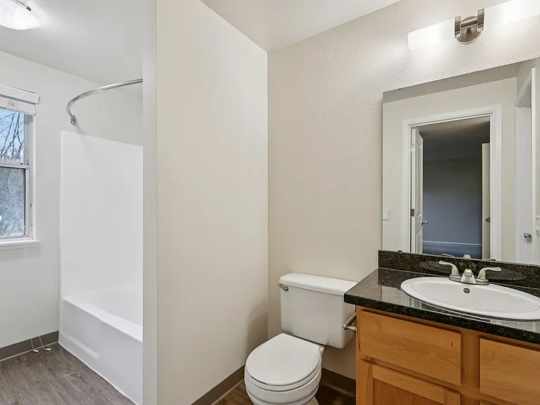 Campbell Run Apartments — Photo 43