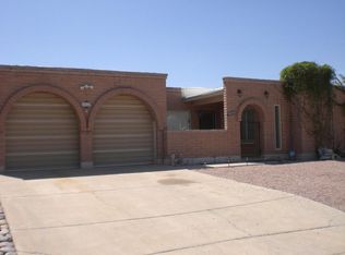 9242 E Chirco Pl, Tucson, AZ 85710