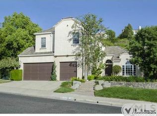 24806 Earls Ct, Calabasas, CA 91302