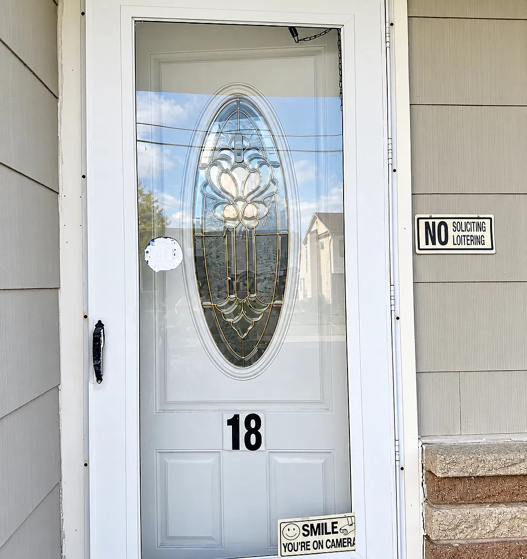 3 bed, 864 sqft, $2,600 — Photo 2
