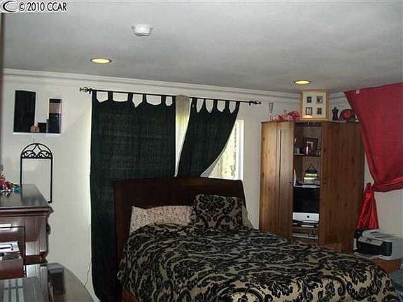 4th image of 1471 Oakmont Pl