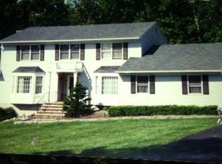 25 Renault Rd, West Milford, NJ 07480