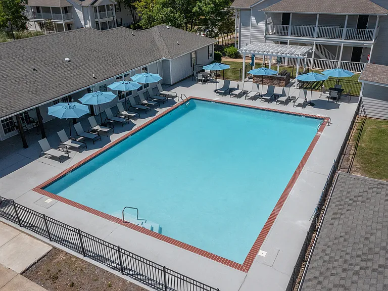 Our Montgomery apartments feature a refreshing community swimming pool for residents to enjoy, professionally operated by Highlands Vista Group.