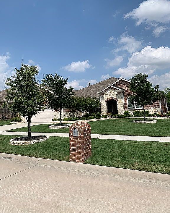 1st image of 6676 Catalina Ln