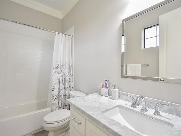 5th image of 5713 Winsome Ln