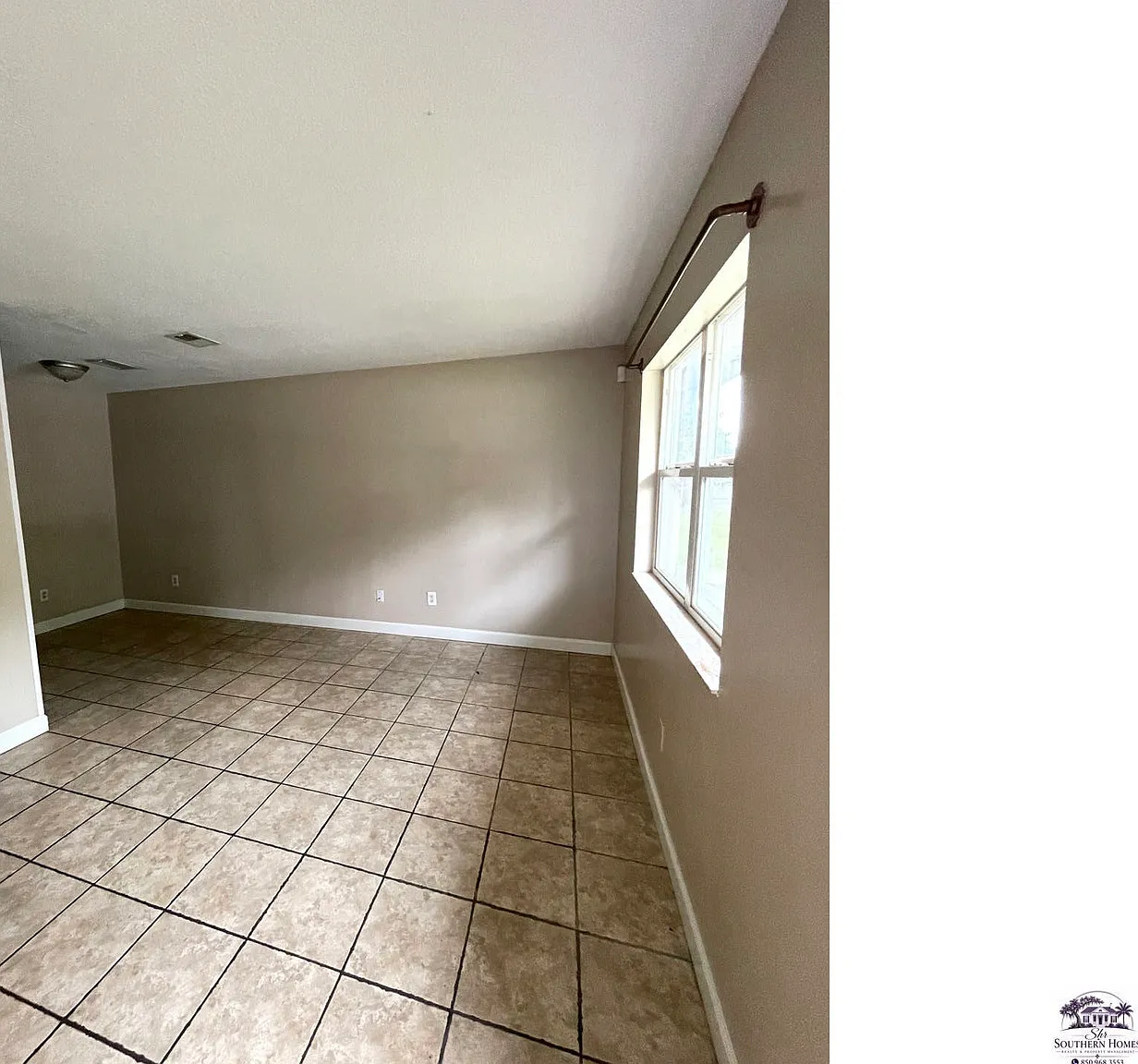2 bed, 1.0 bath, 819 sqft, $1,175 — Photo 3