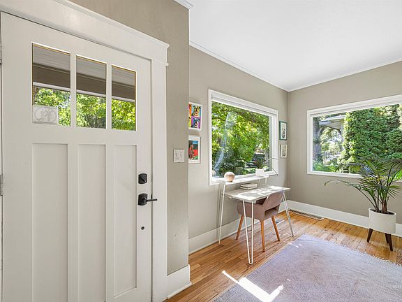 5th image of 805 N 20th St