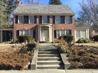 140 Coolidge Rd, Worcester, MA 01602
