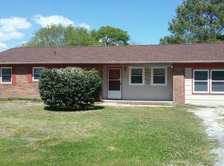 1252 72nd St, Windsor Heights, IA 50324