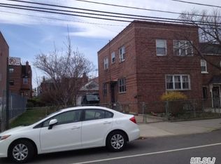 3444 59th St, Flushing, NY 11377