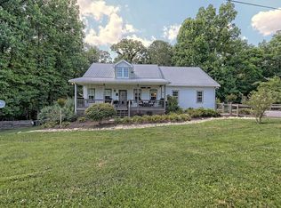371 Winchester Cove Rd, Hayesville, NC 28904