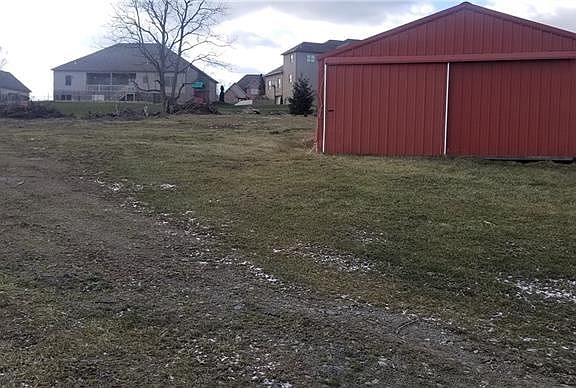 2nd image of 209 Sagerville Ln