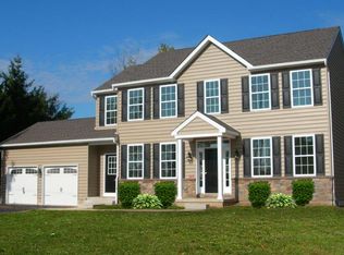 101 Shady Ln, Sellersville, PA 18960