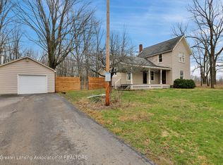 8885 E Jones Rd, Bellevue, MI
