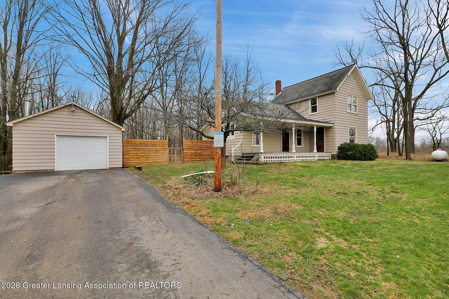8885 E Jones Rd photo 1