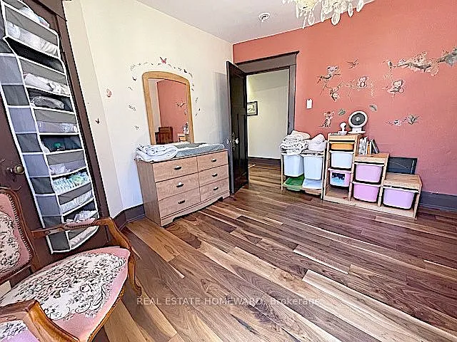 29 Appleton Ave — Photo 36